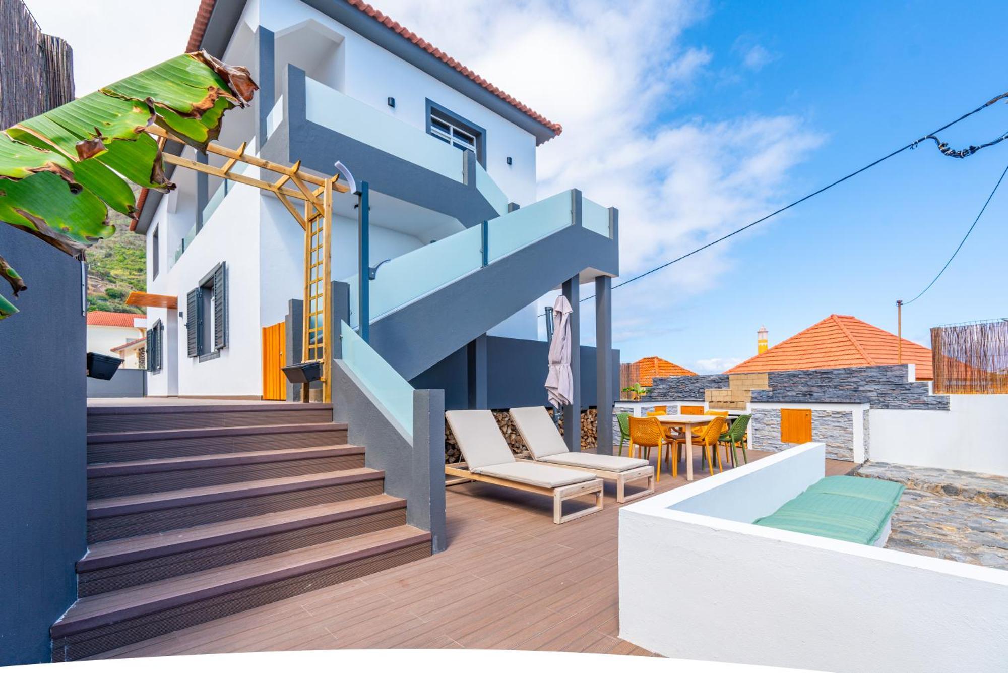 Lighthouse View- Pool Villa Porto Moniz Exterior foto